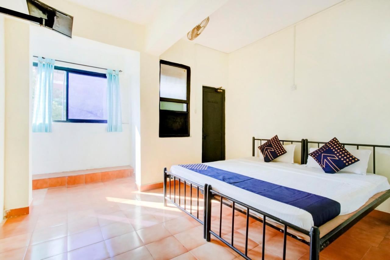 Spot On 77526 Goa Star Raia Extérieur photo